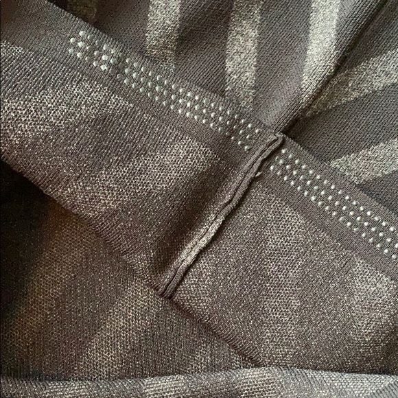 Geometric Bodycon skirt - Picture 4 of 4